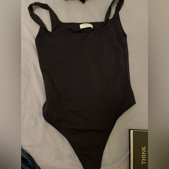 Babaton black contour bodysuit size medium - Picture 1 of 2